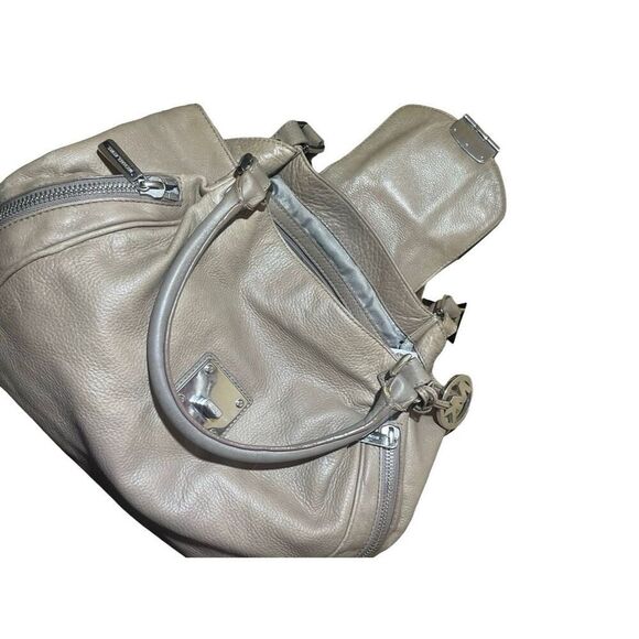 Vintage Michael KORS Jenna Crossover - Picture 9 of 11